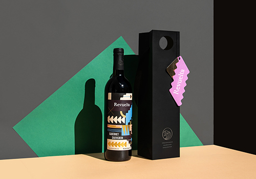 Revuelta墨西哥高端葡萄酒品牌形象設(shè)計案例欣賞